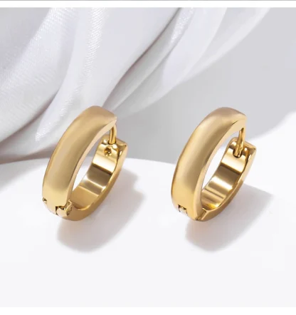 Minimalist Hoop Earrings with Thick Design - Image 4