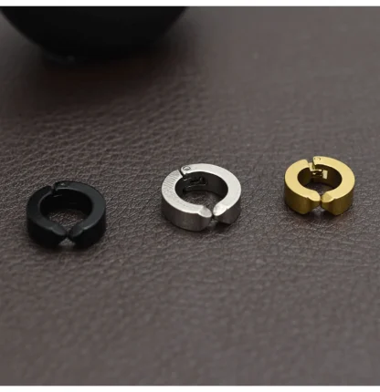 Non-Piercing Cuff Earrings with Sleek Design - Image 4