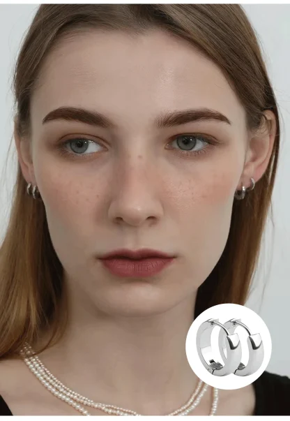 Minimalist Hoop Earrings with Thick Design - Image 8