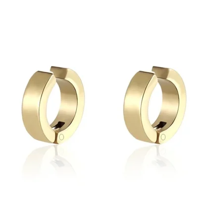 Thick Cuff Earring with Sleek Design - Image 3